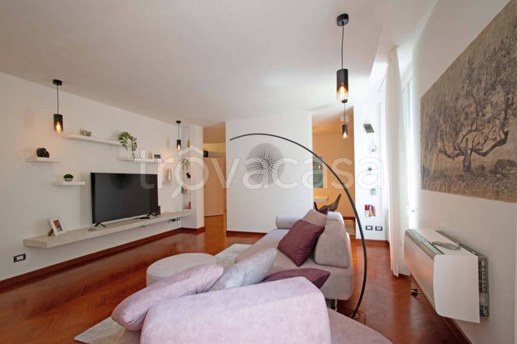 appartamento in vendita a Bologna in zona San Vitale