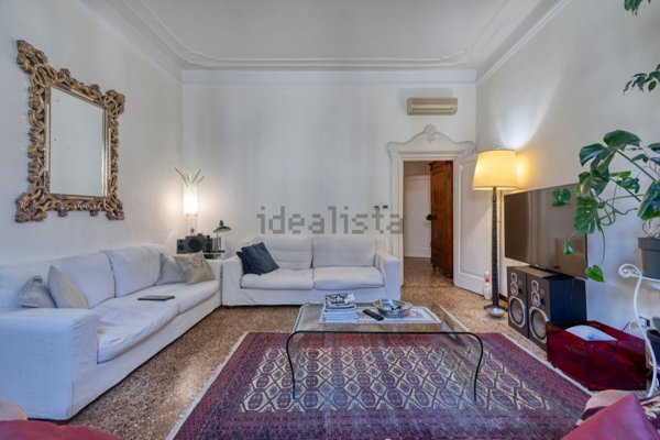 appartamento in vendita a Bologna in zona Centro Storico