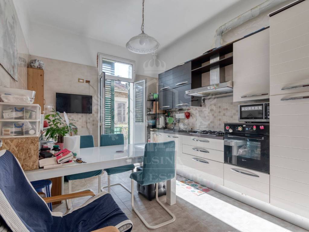 appartamento in vendita a Bologna in zona Saffi