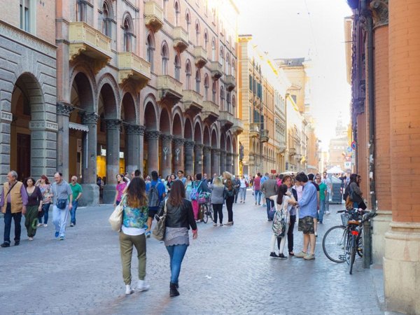 negozio in vendita a Bologna in zona San Vitale