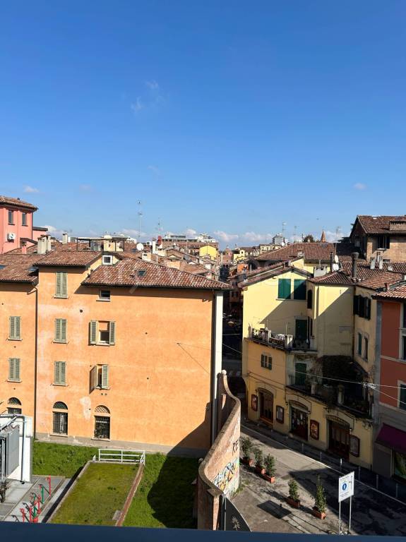 appartamento in vendita a Bologna in zona Centro Storico