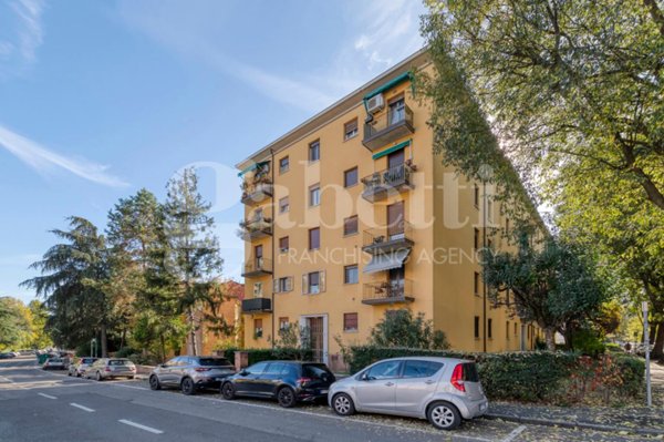 appartamento in vendita a Bologna