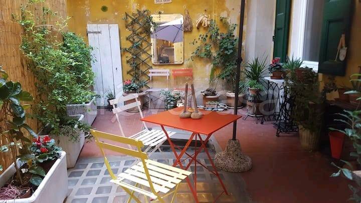 appartamento in vendita a Bologna in zona Quartiere Porto