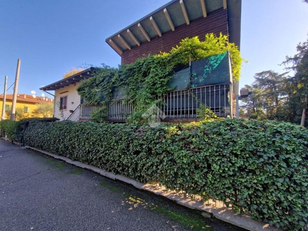 casa indipendente in vendita a Bologna