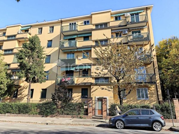 appartamento in vendita a Bologna in zona Saffi