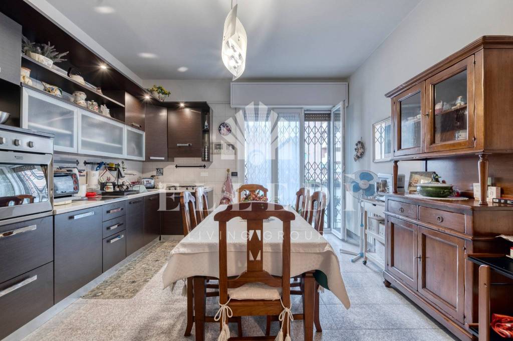 appartamento in vendita a Bologna in zona Andrea Costa