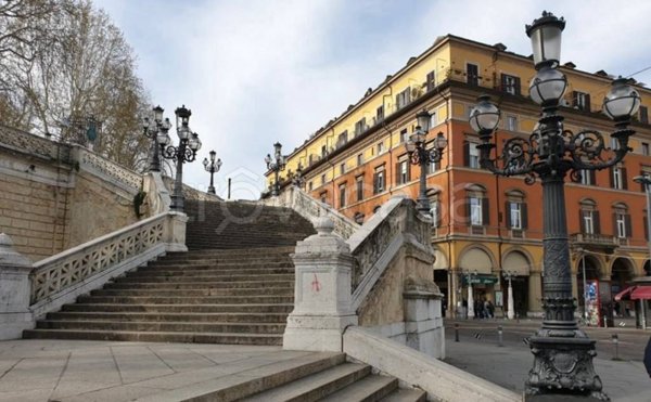 appartamento in vendita a Bologna in zona Quartiere Porto