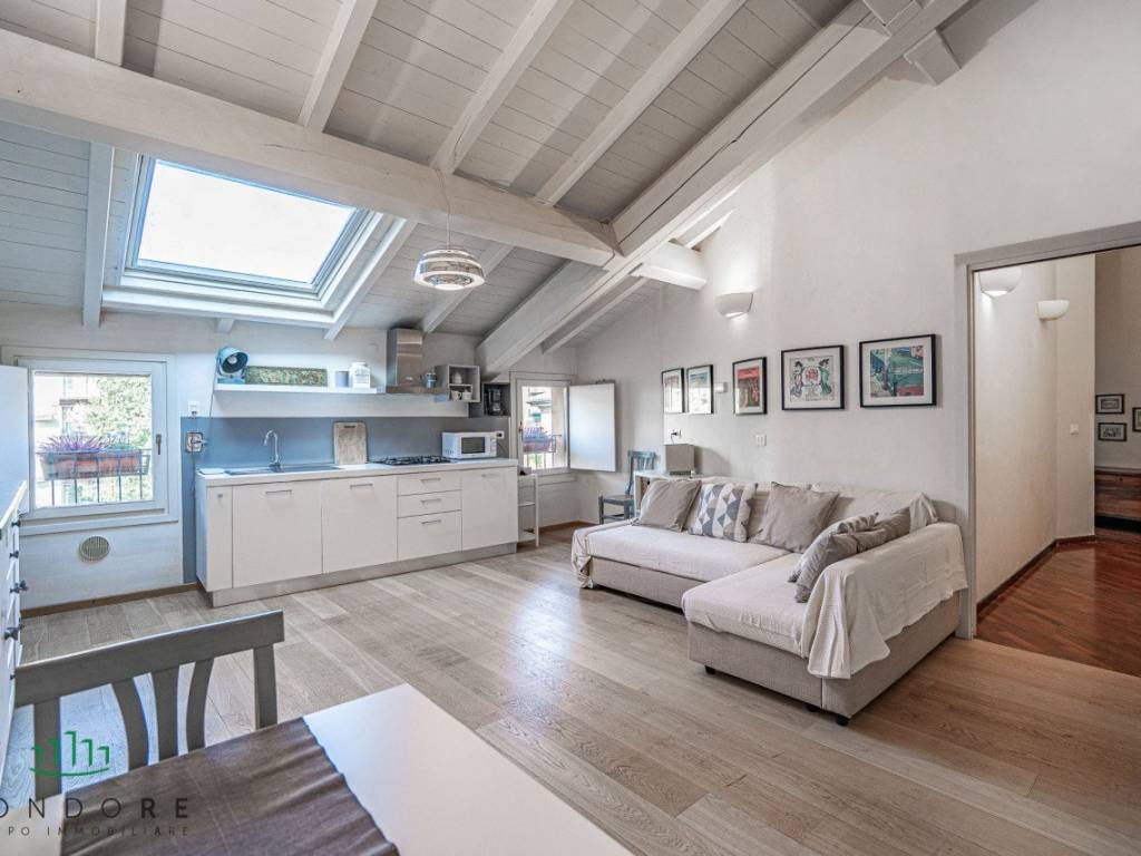 appartamento in vendita a Bologna in zona Saragozza