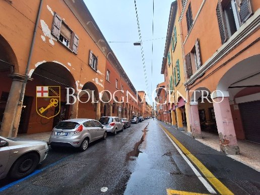 appartamento in vendita a Bologna in zona San Vitale
