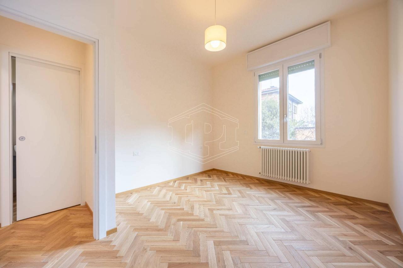 appartamento in vendita a Bologna in zona Centro Storico