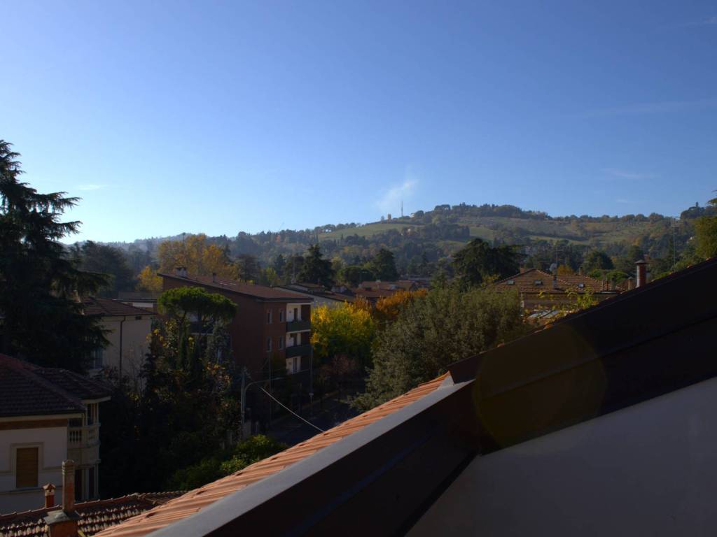 appartamento in vendita a Bologna in zona Colli