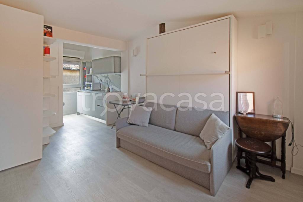 appartamento in vendita a Bologna in zona Santo Stefano