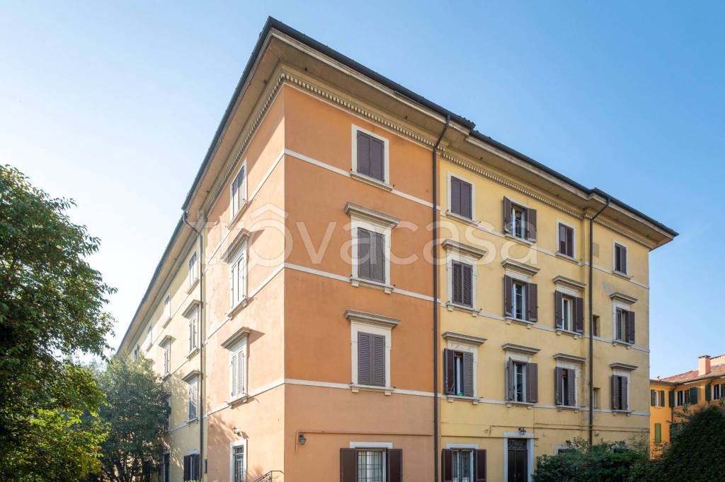 appartamento in vendita a Bologna in zona San Vitale