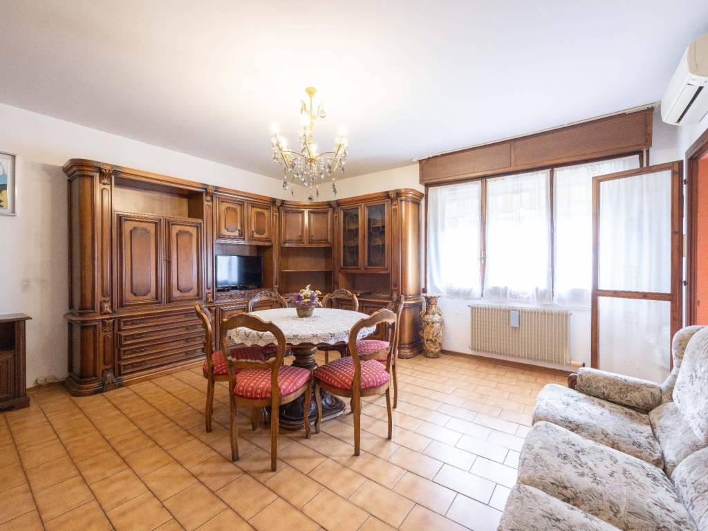 appartamento in vendita a Bologna in zona San Vitale