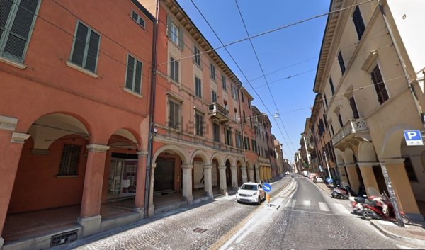 appartamento in vendita a Bologna in zona Santo Stefano
