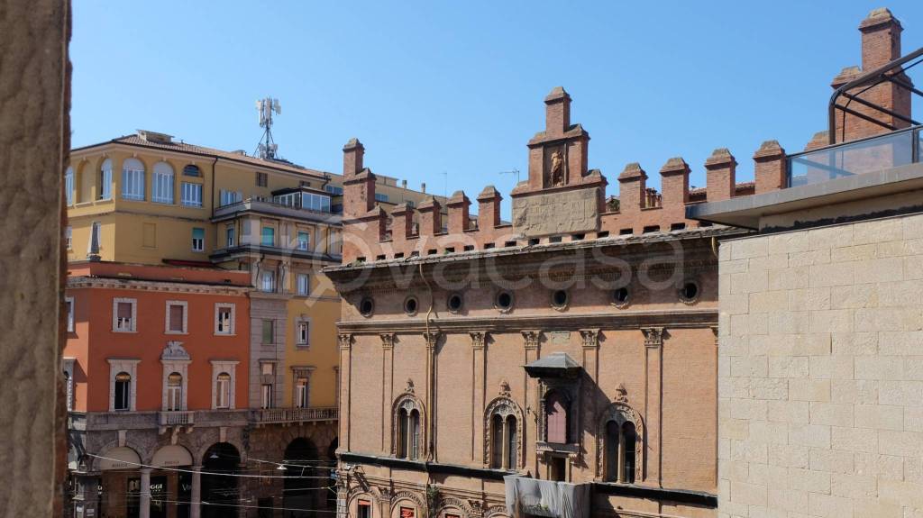 appartamento in vendita a Bologna in zona Centro Storico