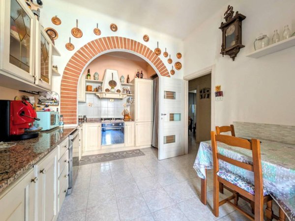 appartamento in vendita a Bologna in zona Saragozza