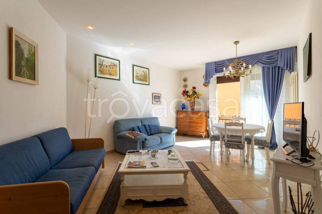 appartamento in vendita a Bologna in zona Santo Stefano