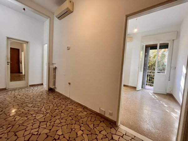 appartamento in vendita a Bologna in zona Saragozza