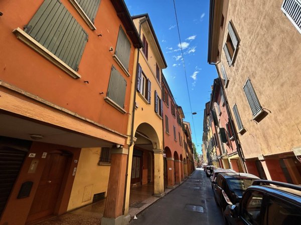 appartamento in vendita a Bologna in zona Centro Storico