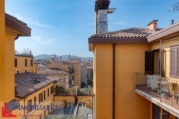 appartamento in vendita a Bologna in zona Centro Storico