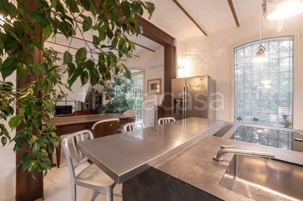 casa indipendente in vendita a Bologna in zona Quartiere Navile