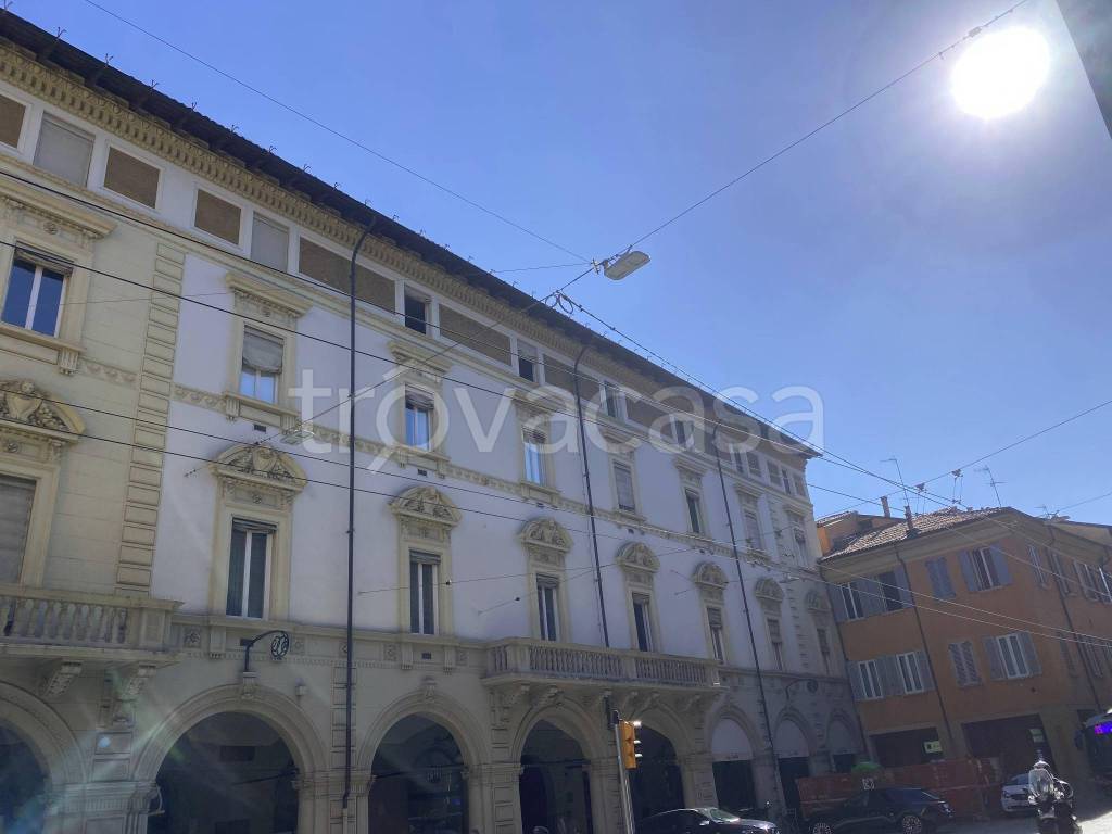 appartamento in vendita a Bologna in zona Santo Stefano