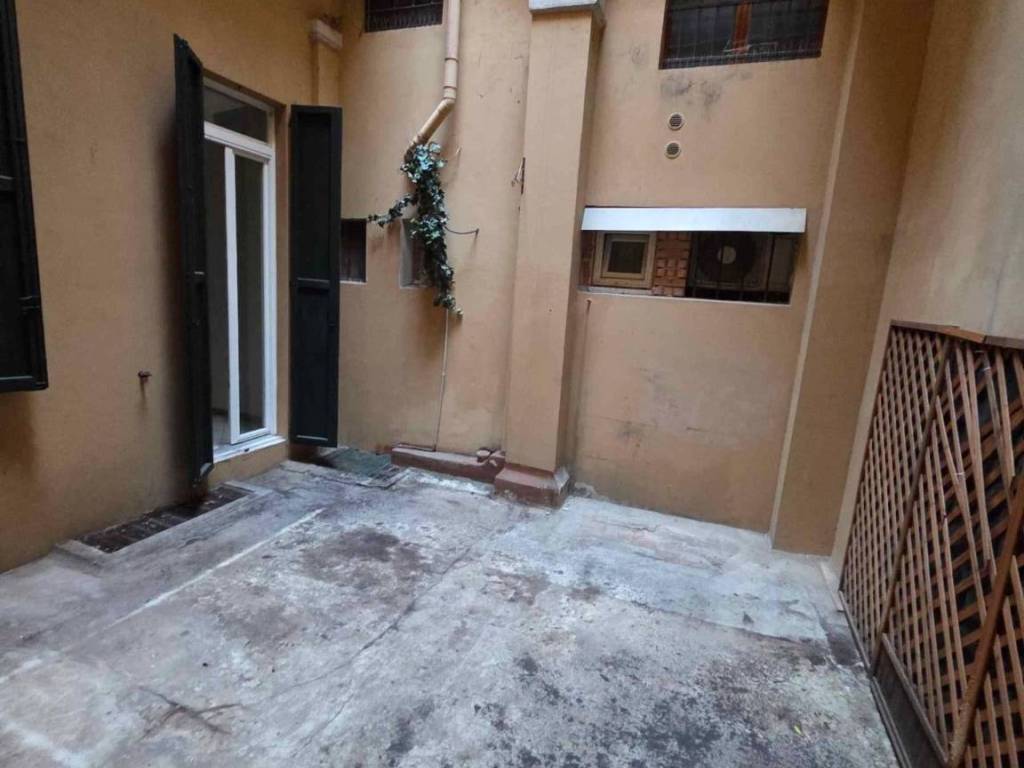 appartamento in vendita a Bologna in zona Centro Storico