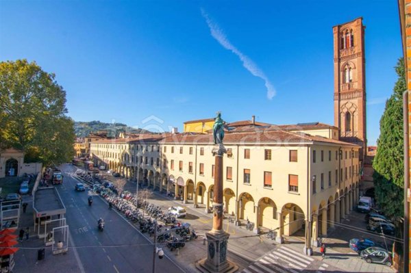 appartamento in vendita a Bologna in zona Centro Storico