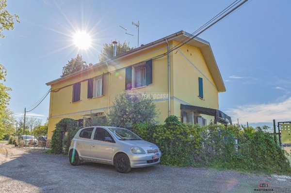appartamento in vendita a Bologna in zona Aeroporto