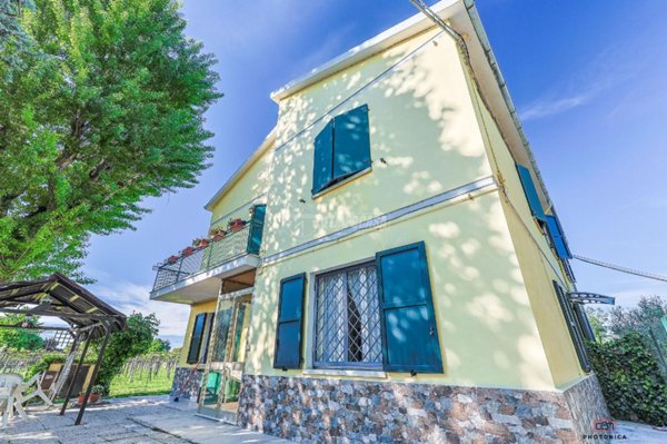 appartamento in vendita a Bologna in zona Aeroporto