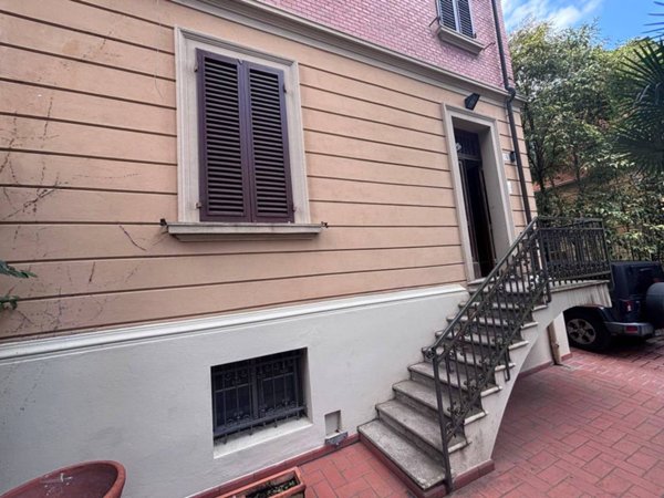 casa indipendente in vendita a Bologna in zona Saragozza