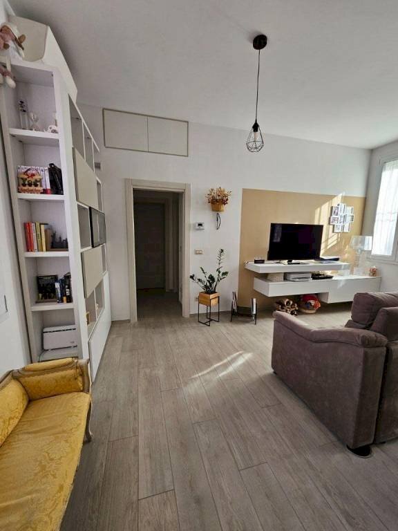 appartamento in vendita a Bologna in zona Centro Storico