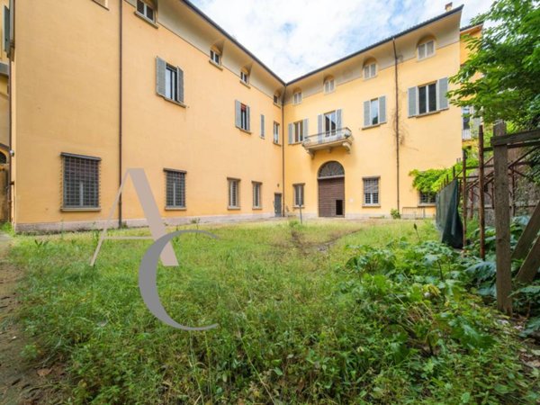 appartamento in vendita a Bologna in zona Centro Storico