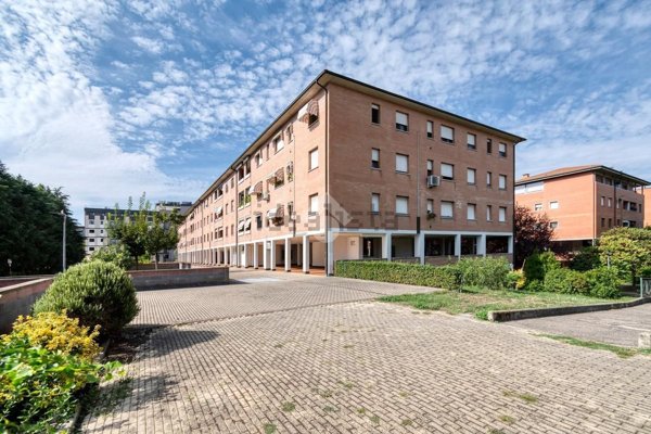 appartamento in vendita a Bologna in zona Quartiere Navile
