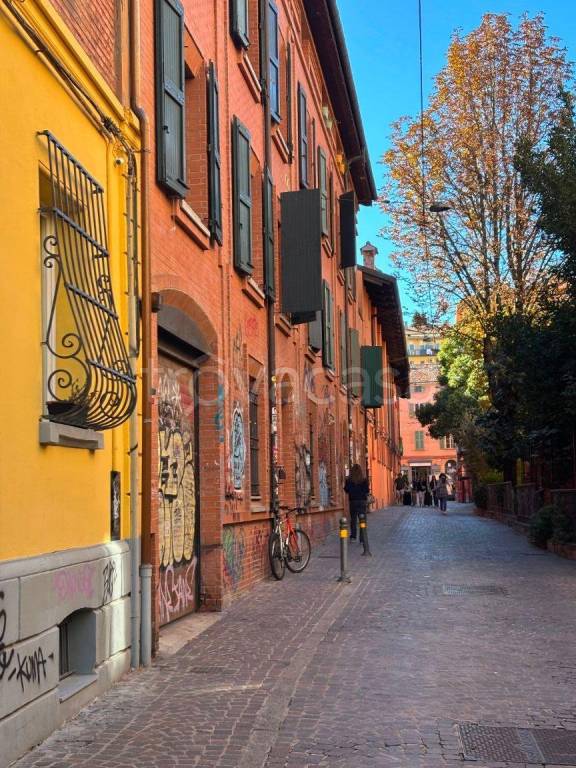 appartamento in vendita a Bologna in zona San Vitale