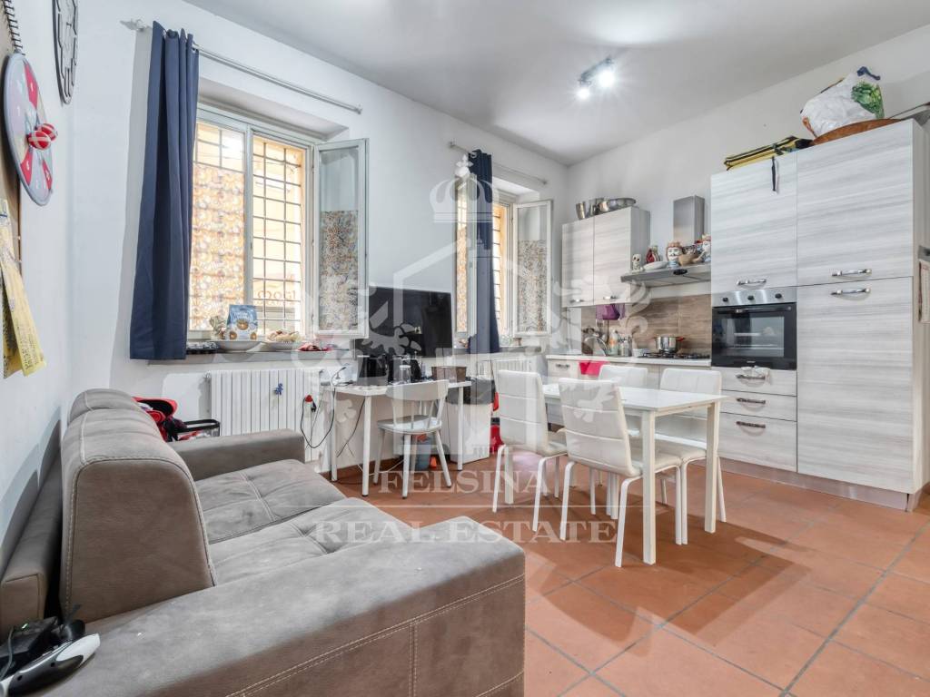 ufficio in vendita a Bologna in zona Centro Storico