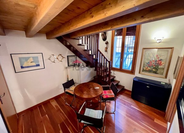 appartamento in vendita a Bologna in zona Santo Stefano