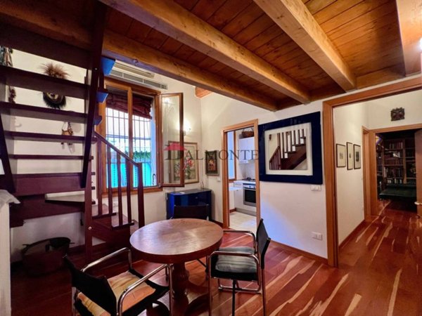 appartamento in vendita a Bologna in zona Centro Storico