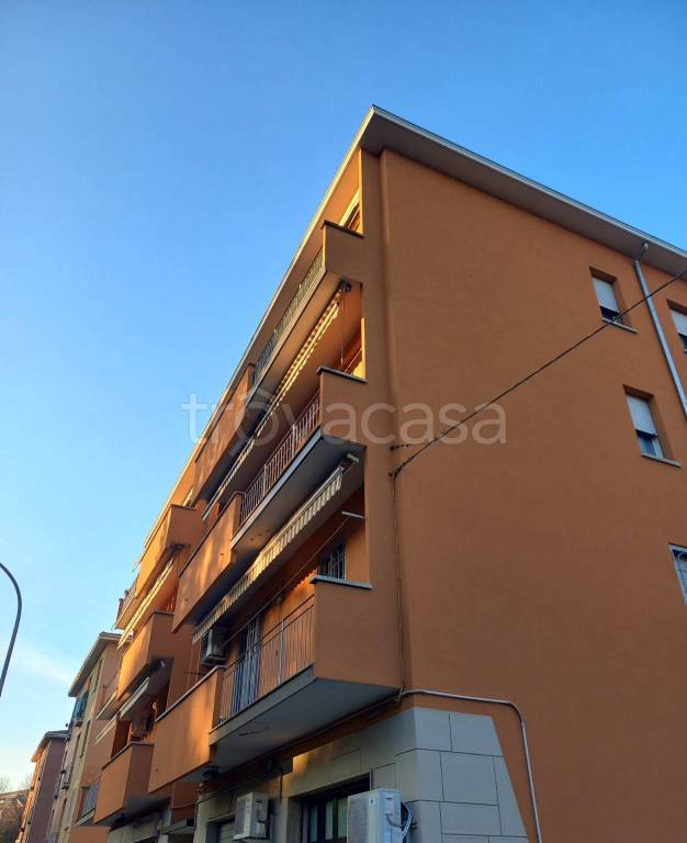 appartamento in vendita a Bologna in zona Bolognina