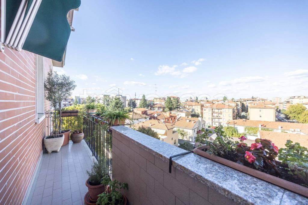 appartamento in vendita a Bologna in zona Savena