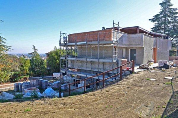 casa indipendente in vendita a Bologna in zona Colli