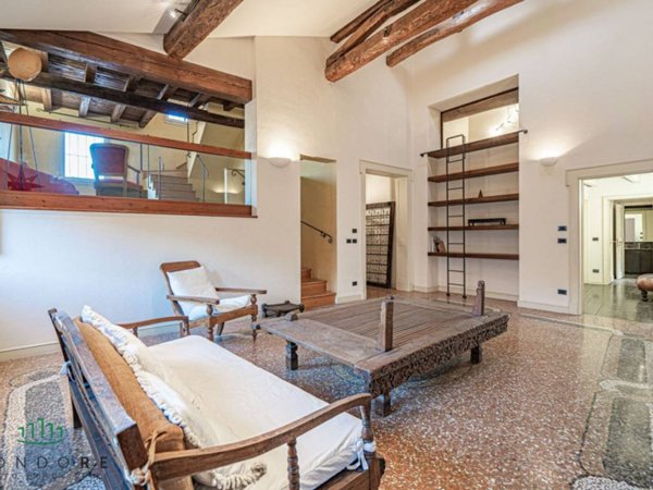 appartamento in vendita a Bologna in zona Centro Storico