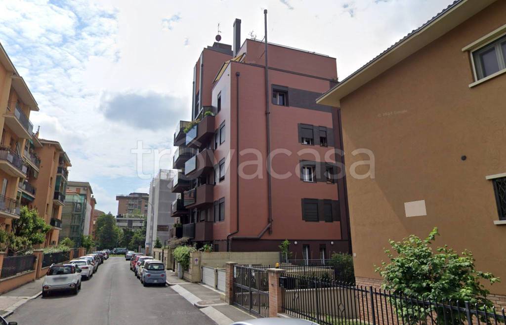 appartamento in vendita a Bologna in zona Savena