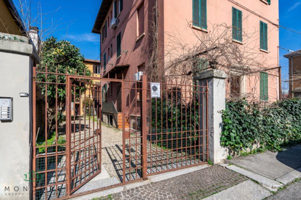 appartamento in vendita a Bologna in zona Santa Viola