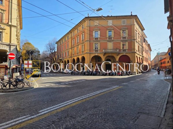 appartamento in vendita a Bologna in zona Santo Stefano