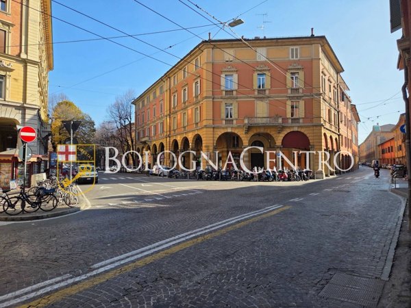 appartamento in vendita a Bologna in zona Santo Stefano