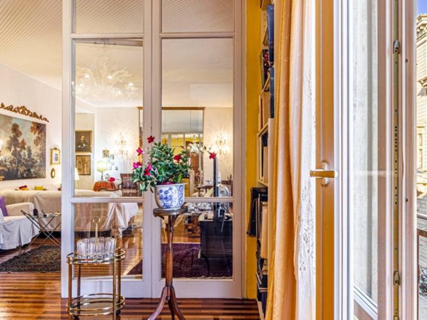 appartamento in vendita a Bologna in zona Santo Stefano