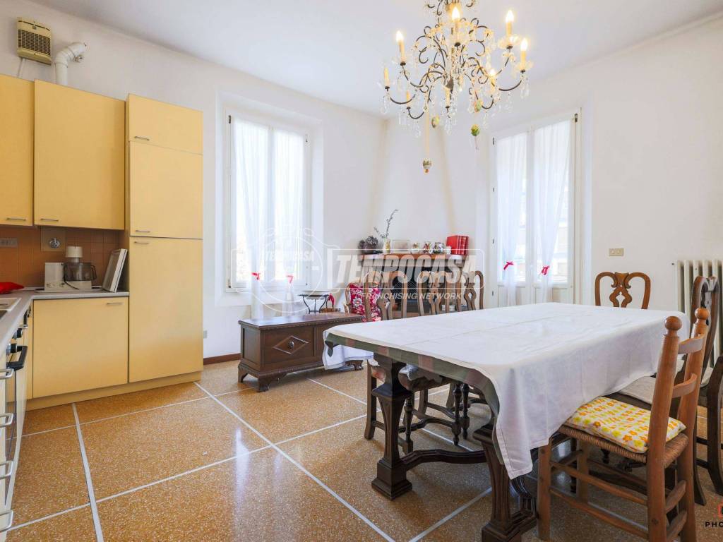 appartamento in vendita a Bologna in zona Santa Viola