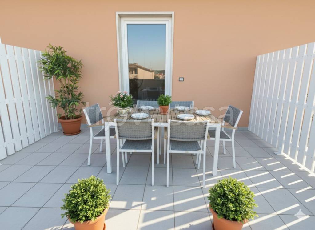 appartamento in vendita a Bologna in zona Santo Stefano